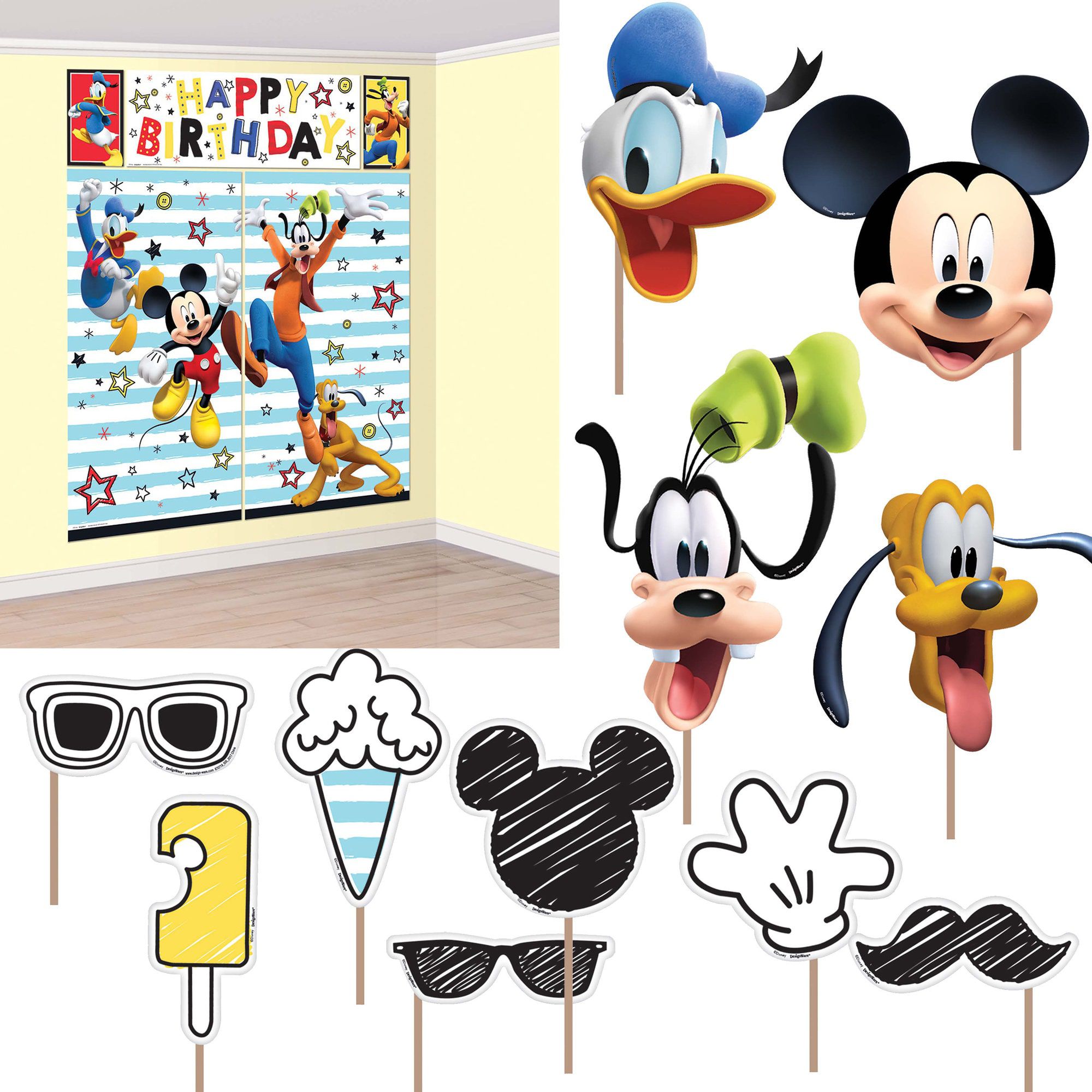 Mickey Mouse Scene Setter With Props